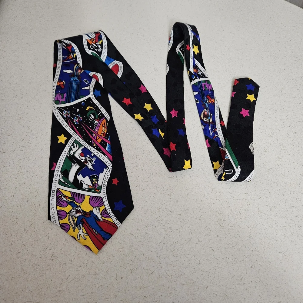 Vintage Looney Tune Mania Tie Necktie Silk Hand Made Warner Bros